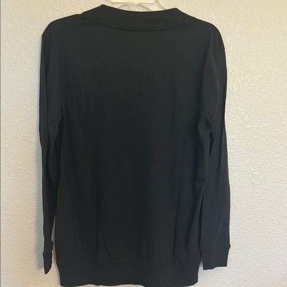 Victoria's Secret Gray Long Sleeve Tee - Picture 4 of 6